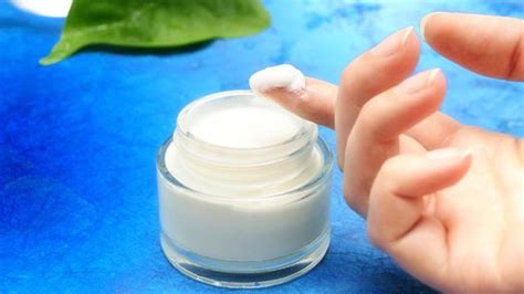 Cara Membuat Cream Pemutih Wajah Alami Racikan Dokter Bagi Pemula